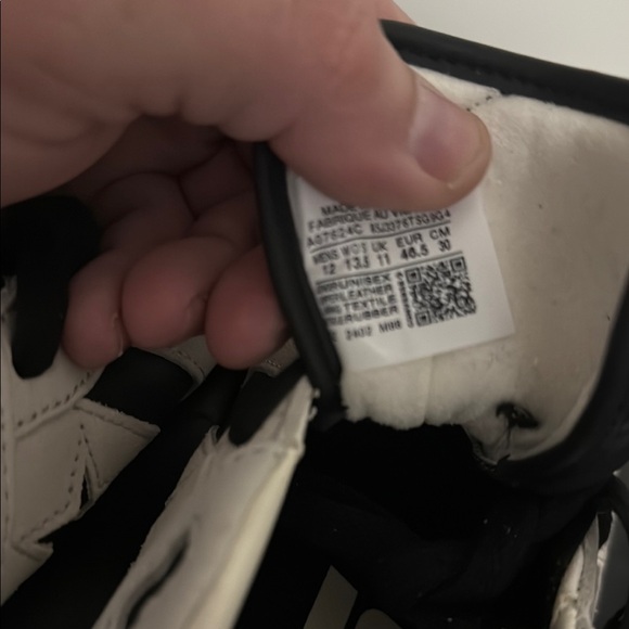 Men's Black and White Sneakers Comverse, BRAND NEW, NEVER WORN, SIZE 13 - Picture 3 of 11